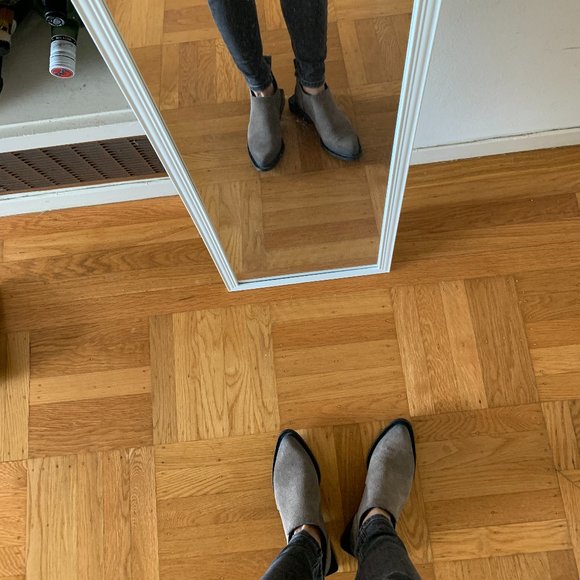 Balenciaga Chelsea Quatro suede gray ankle boots - Picture 7 of 10